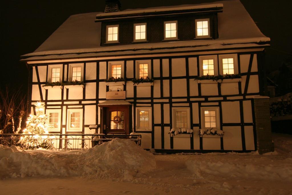 Landhaus Gnacke Apartamento Schmallenberg Exterior foto